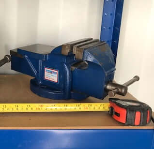 USED - Sealey 4" inch Workshop Bench Vice (Our Ref: GTS-008)