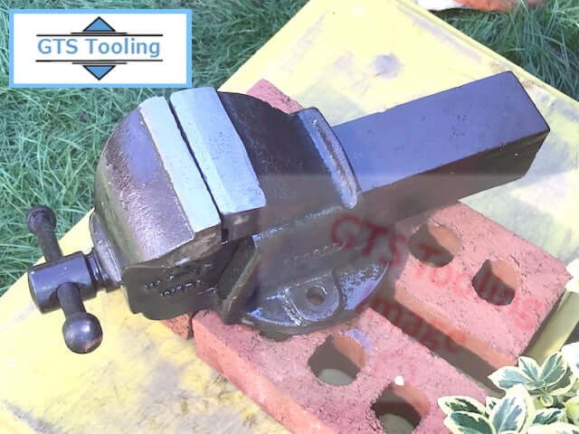 Used cheap bench vise